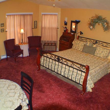 Castle Creek Bed And Breakfast Grand Junction Exterior foto